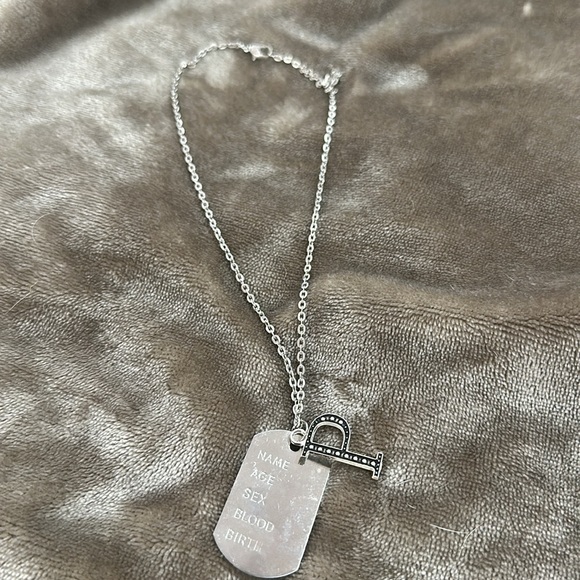 Necklace/ Neck collar - Picture 1 of 7